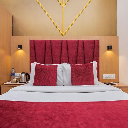 Hotel Priceless Suite Bombay Exhibition Centre Goregaon West Bombay Extérieur photo