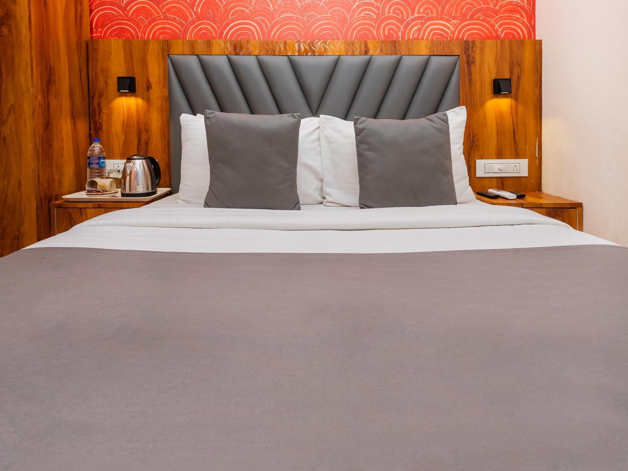Hotel Priceless Suite Bombay Exhibition Centre Goregaon West Bombay Extérieur photo